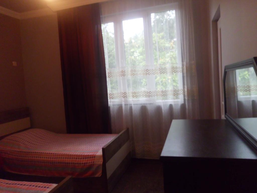 Gulnazi Andria Sarpi Exterior foto
