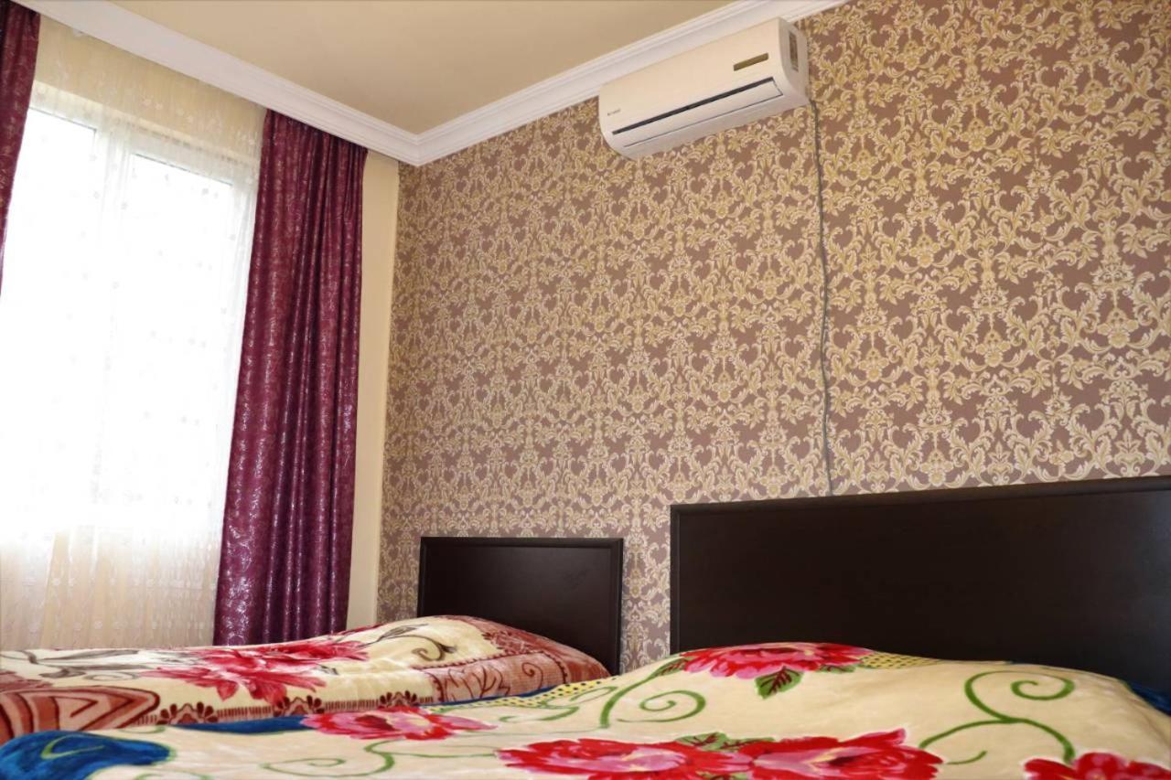 Gulnazi Andria Sarpi Exterior foto